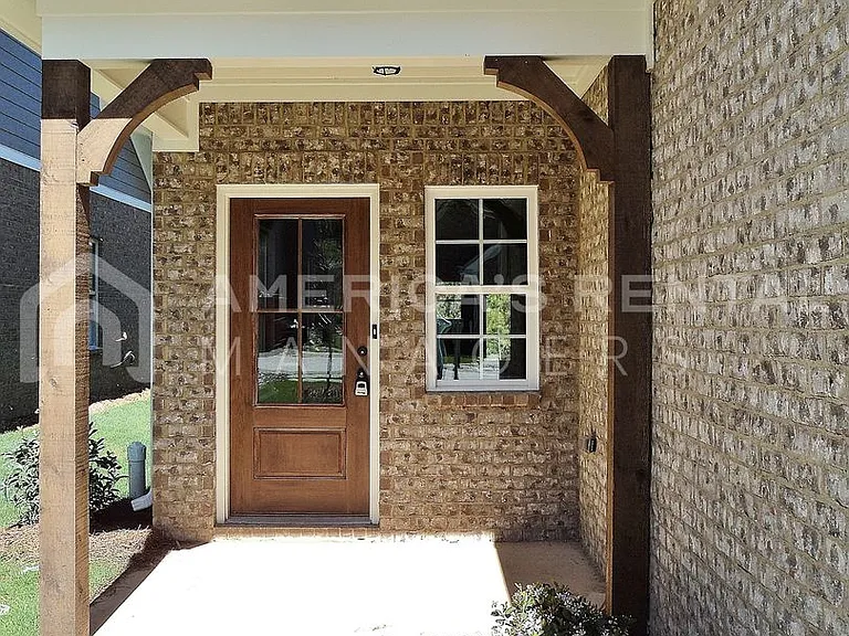5589 Park Side Rd — Photo 2