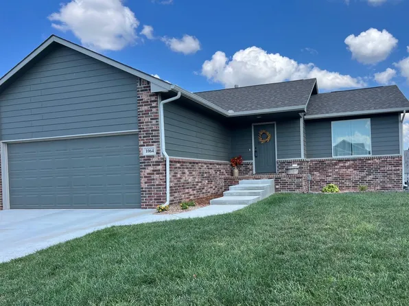 1064 N Casado Ct, Goddard, KS 67052