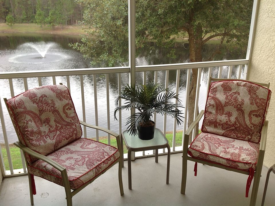 Lake view screened balcony