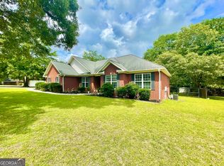 124 Blue Ridge Dr, Statesboro, GA 30458