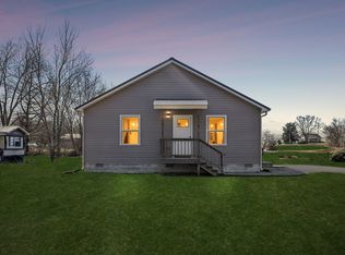 516 Davis St, Cowan, TN 37318