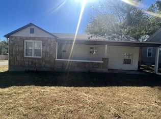 3046 E 9th St, Joplin, MO 64801
