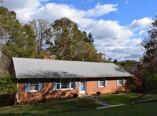 5385 Cave Spring Ln, Roanoke, VA 24018