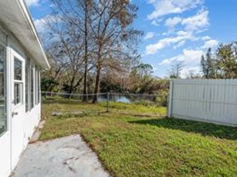 3846 Long Grove Ln — Photo 26