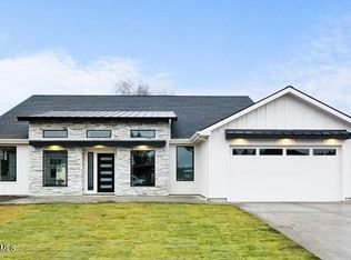 1345 E Ezra Ave, Hayden Lake, ID 83835