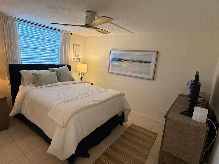 111 SE 3rd Ave #108 — Photo 31