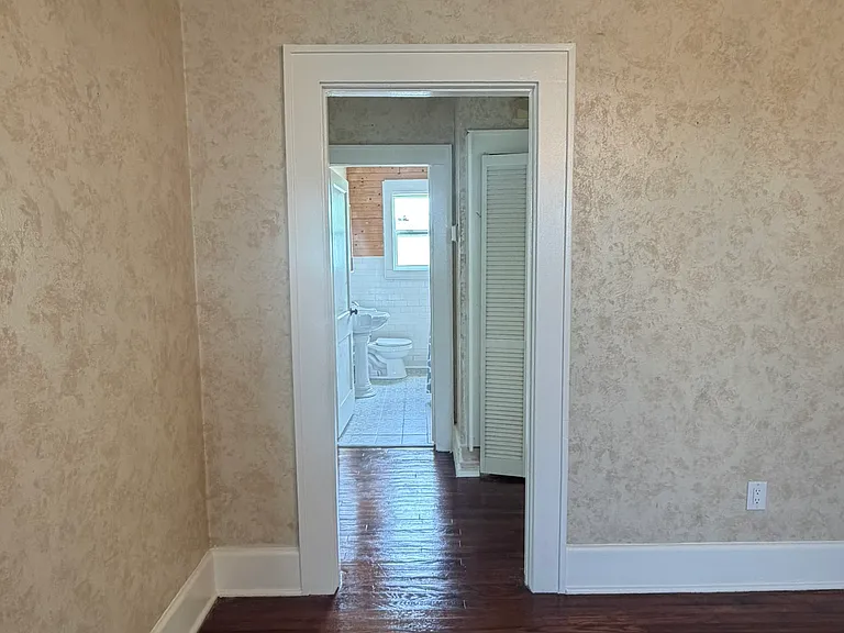 8075 Sycamore St — Photo 14
