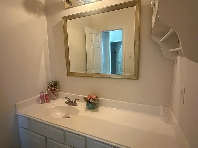 13113 Sunset Cliff Ct — Photo 8