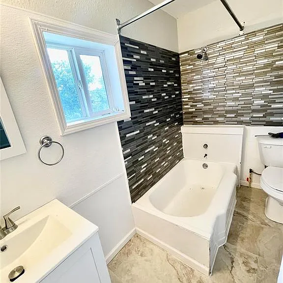 2203 Bryan Ave #A — Photo 8