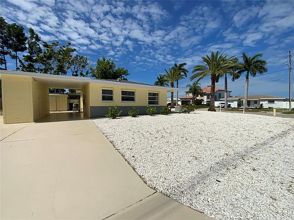 4th image of 1404 Corey Way S