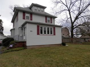 202 Varian Ln, Rochester, NY 14624