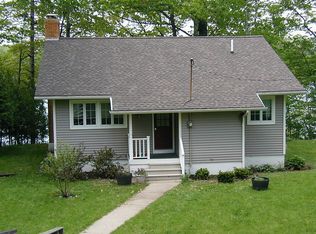 1760 W Chilberg Rd, Scottville, MI 49454