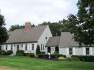 6 Oakmont Dr, Concord, NH 03301