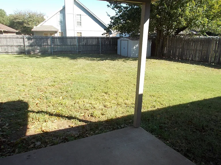 1334 Lawyers Ln — Photo 13