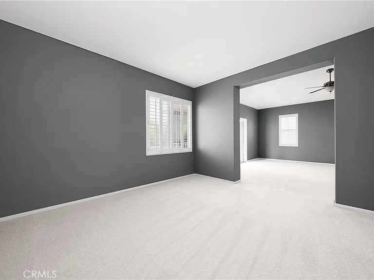 45277 Chateau Ct — Photo 33