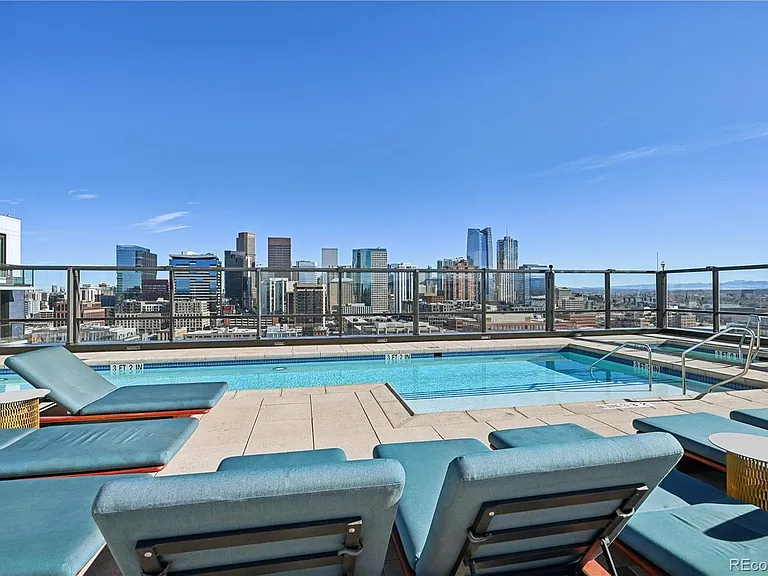 1750 Wewatta St #1121 — Photo 43