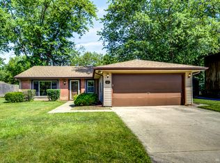 7800 W Kingston Dr, Frankfort, IL 60423