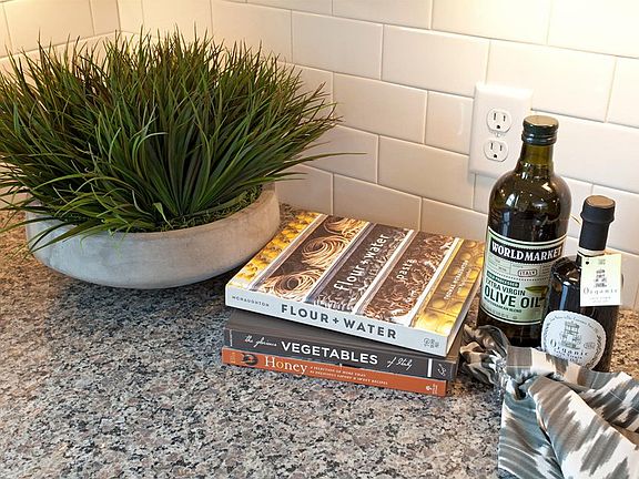 Kitchen HanStone® Quartz Countertops