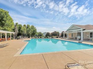 14425 Green Birch Dr, Pineville, NC 28134