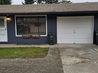 713 13th St SE #B, Puyallup, WA 98372