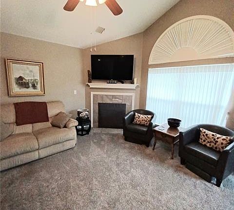 3rd image of 6164 NE Kensington Dr
