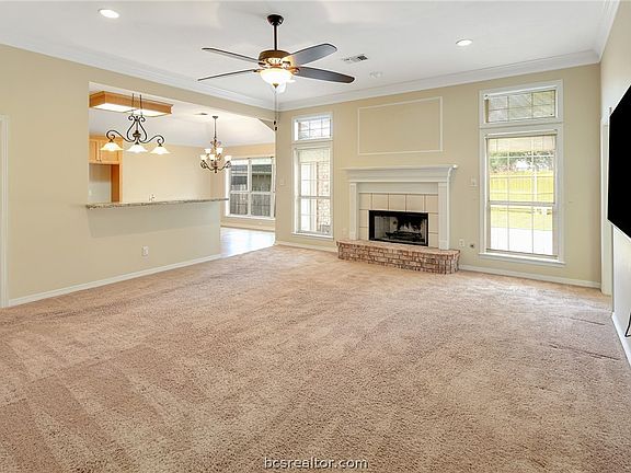 4th image of 2310 E Mercers Lndg
