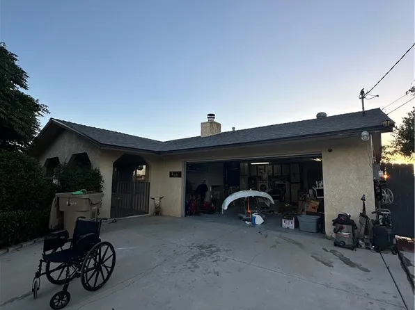 7520 Oakwood Ave, Hesperia, CA 92345