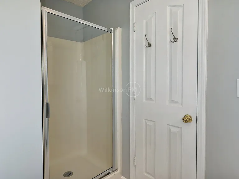10420 Yellow Rose Ln — Photo 23