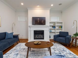 2833 Lee St, Dallas, TX 75206