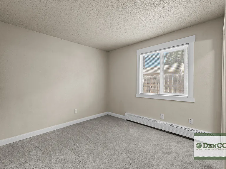 4875 S Lincoln St — Photo 16