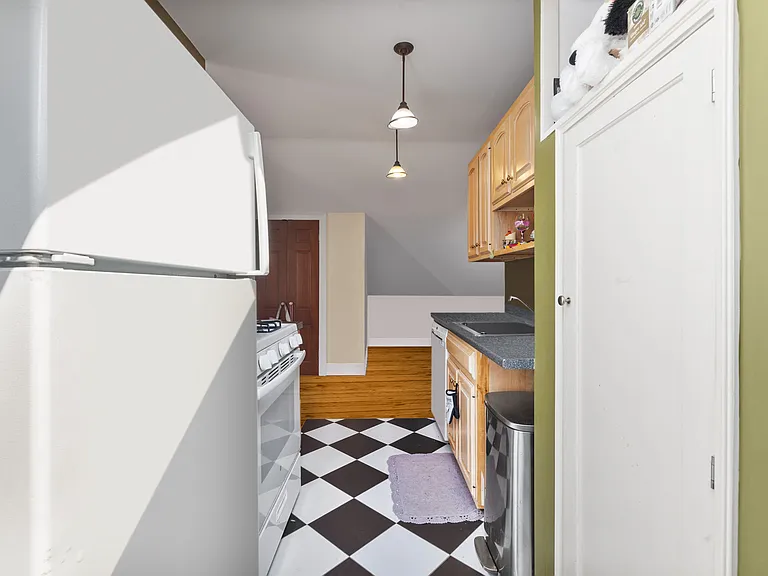 9 Hodges Ct #3 — Photo 9