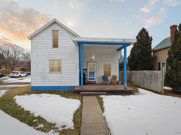 4242 Seeger St, Cass City, MI 48726