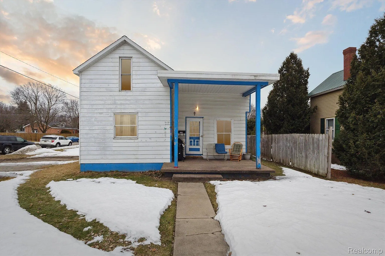4242 Seeger St photo 1