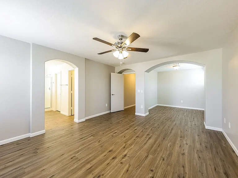 13416 W Peck Dr — Photo 15