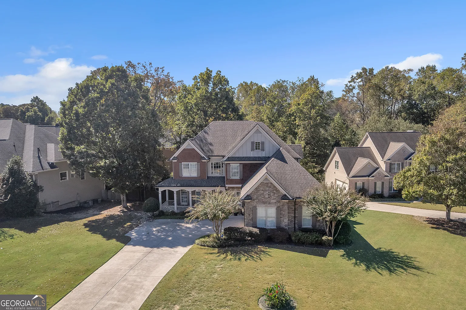 1611 Silvergrass Ln photo 1