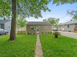 4136 Columbia St, Des Moines, IA 50313