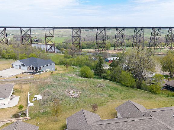 5th image of 554 Legacy Ln NE