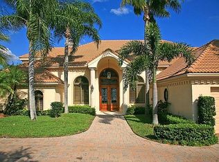 615 Mourning Dove Dr, Sarasota, FL 34236