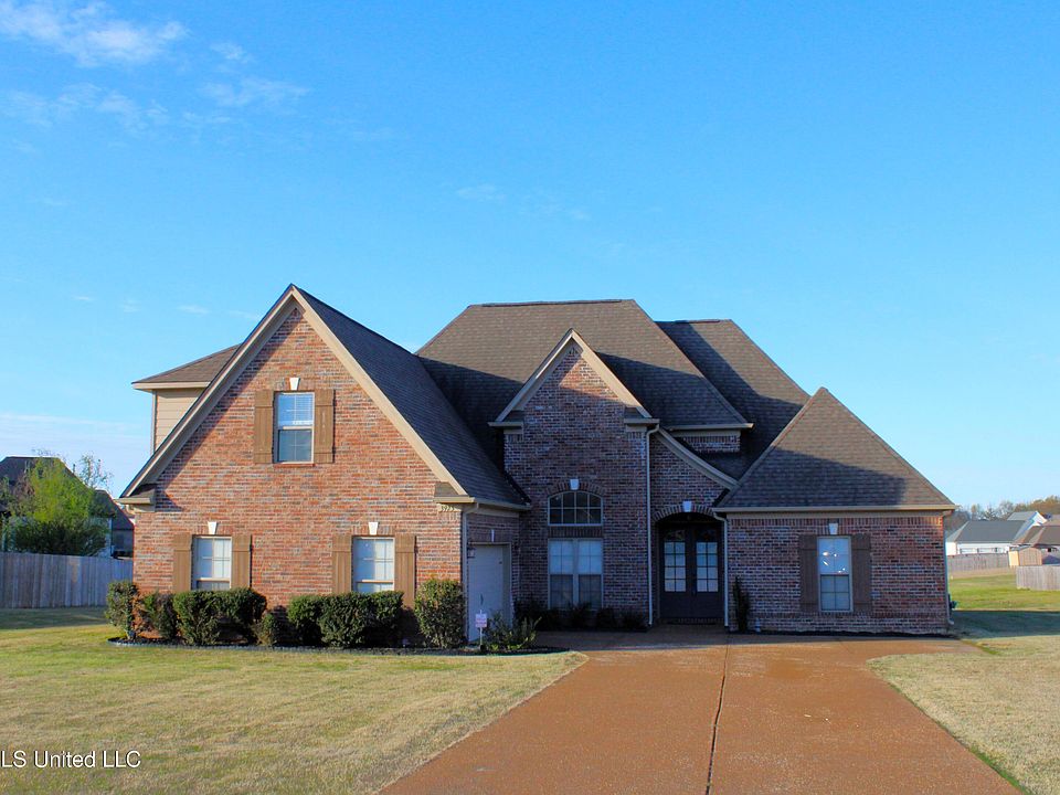 1st image of 3925 Marcia Louise Dr