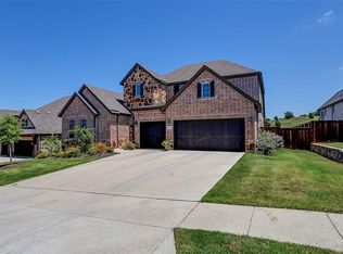 996 Fairway Ranch Pkwy, Roanoke, TX 76262