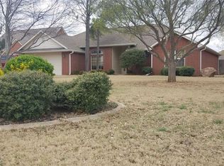 3413 Wendy Ln, Altus, OK 73521