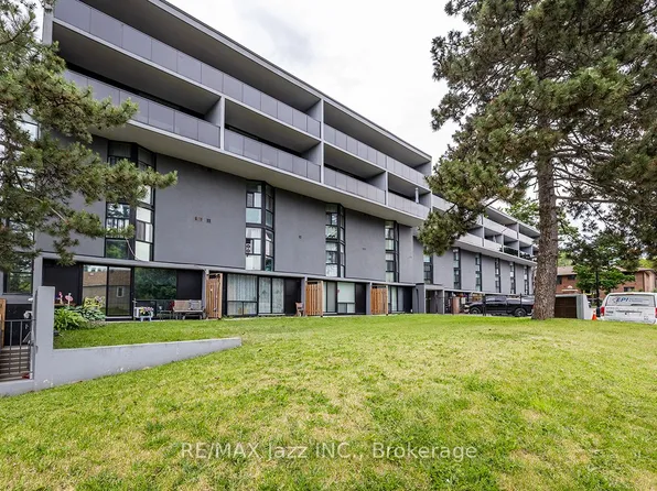 454 Centre St S #108, Oshawa, ON L1H 4C2