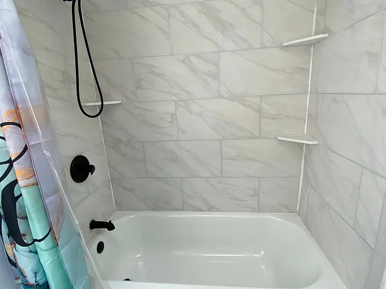 2638 Daphne Rd #2 — Photo 3