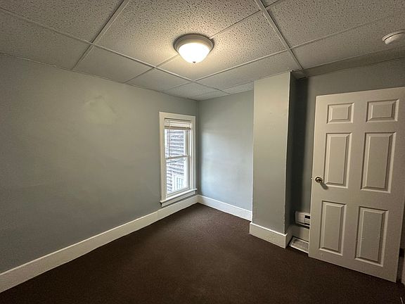 4th image of 328 Sassafras St #328