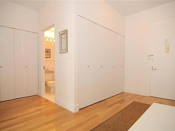 4th image of 99 John St APT 2008