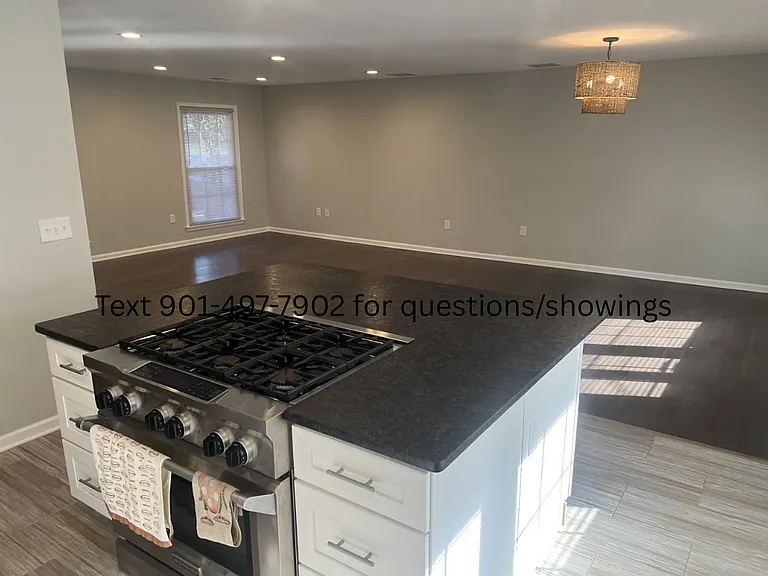 1777 Poplar Estates Pkwy — Photo 4
