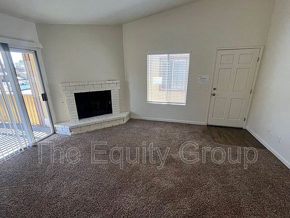 3rd image of 4052 W Meadow Ave