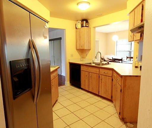 5th image of 186 Ainsley St SE