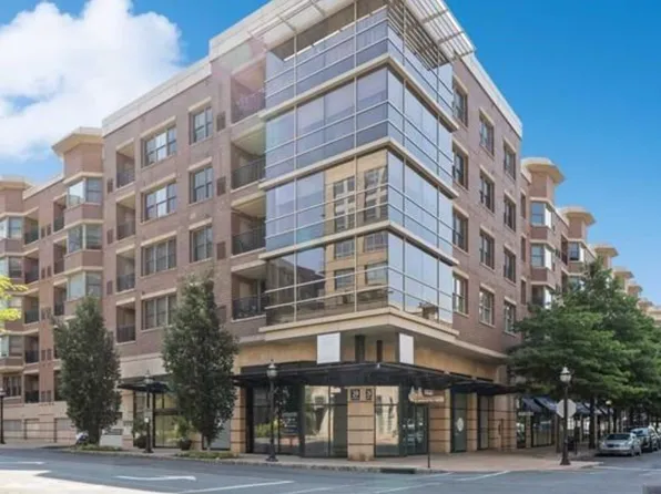 20 Port Imperial Ave #324, West New York, NJ 07093