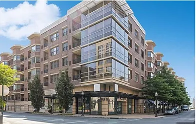 20 Port Imperial Avenue, #324